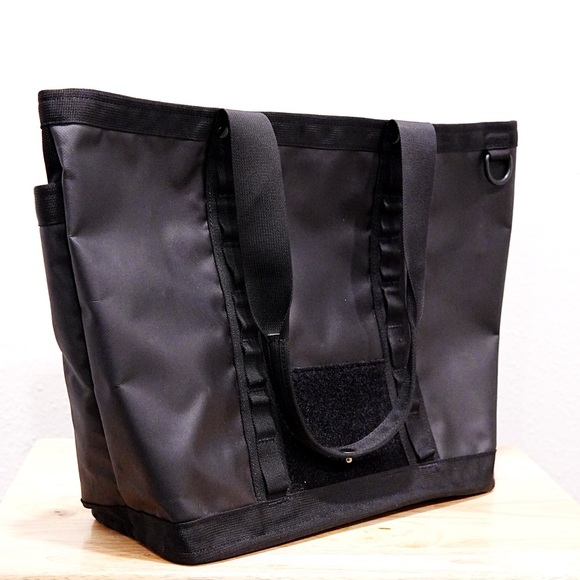 The North Face Black Tote Bag - Picture 2 of 2